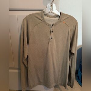 Lululemon long sleeve Henley. Medium fit. Athletic light weight fabric